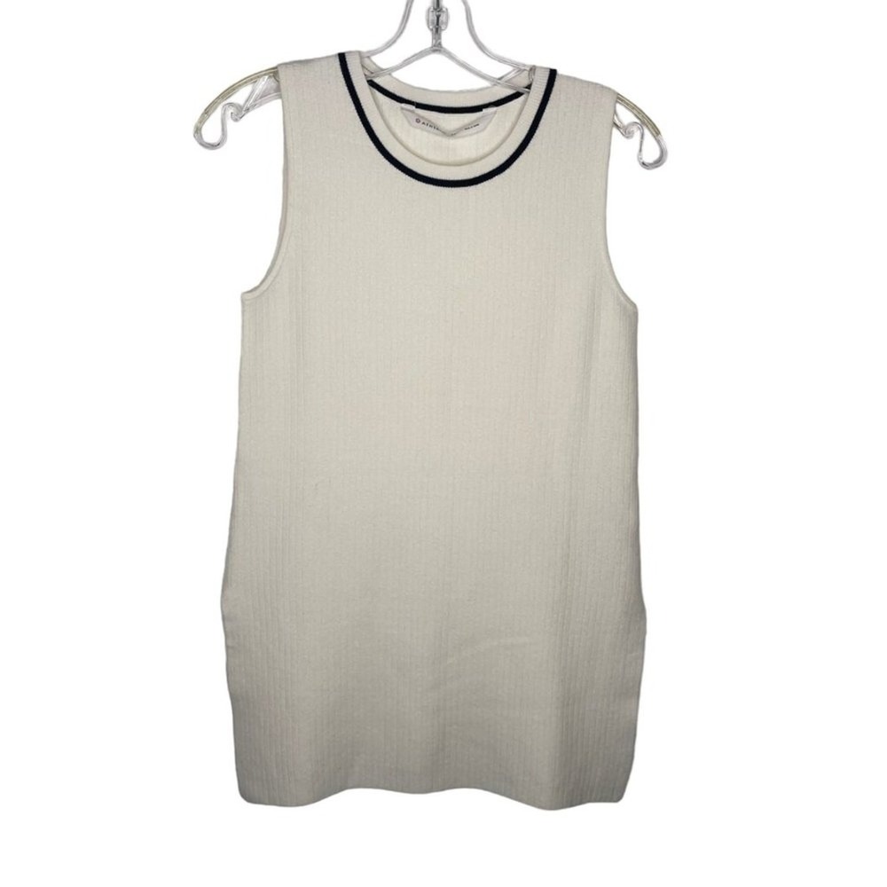 Athleta Ribbed Sleeveless Sweater Tank Off White Navy Trim Crew Neck XS RN54023